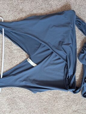 Lululemon Cropped Wrap Tank Top
